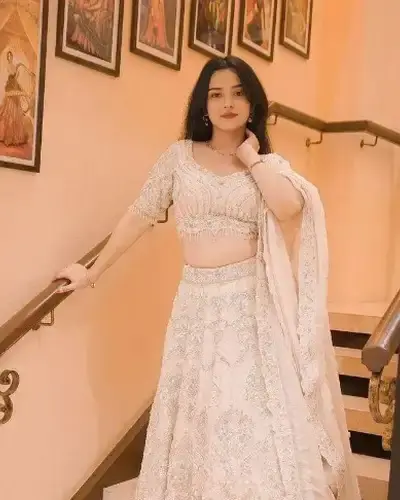 Escort Babra